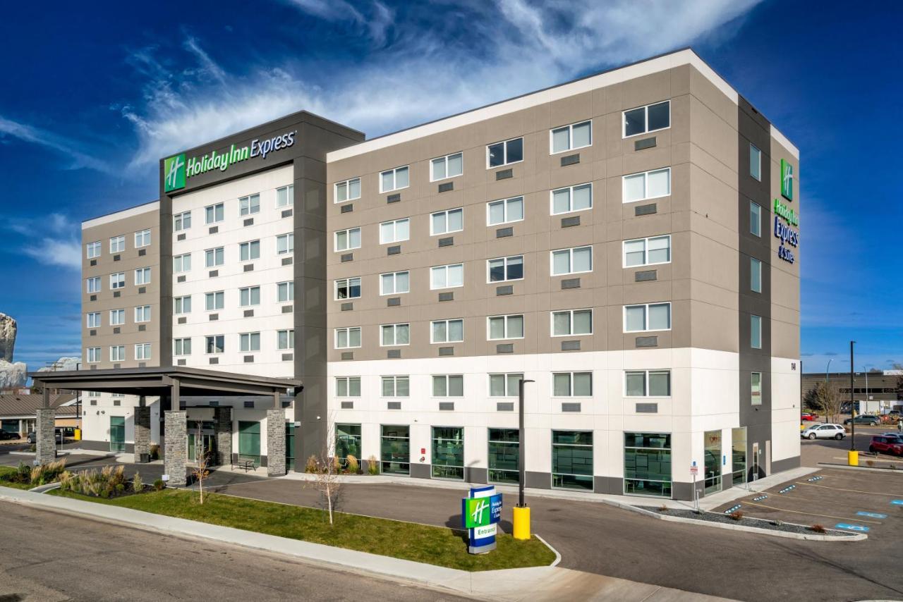 Holiday Inn Express & Suites - Brandon By Ihg المظهر الخارجي الصورة
