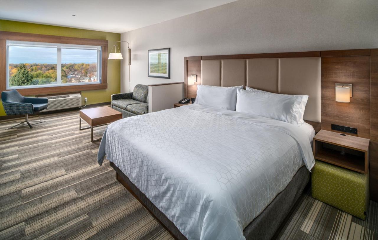 Holiday Inn Express & Suites - Brandon By Ihg المظهر الخارجي الصورة