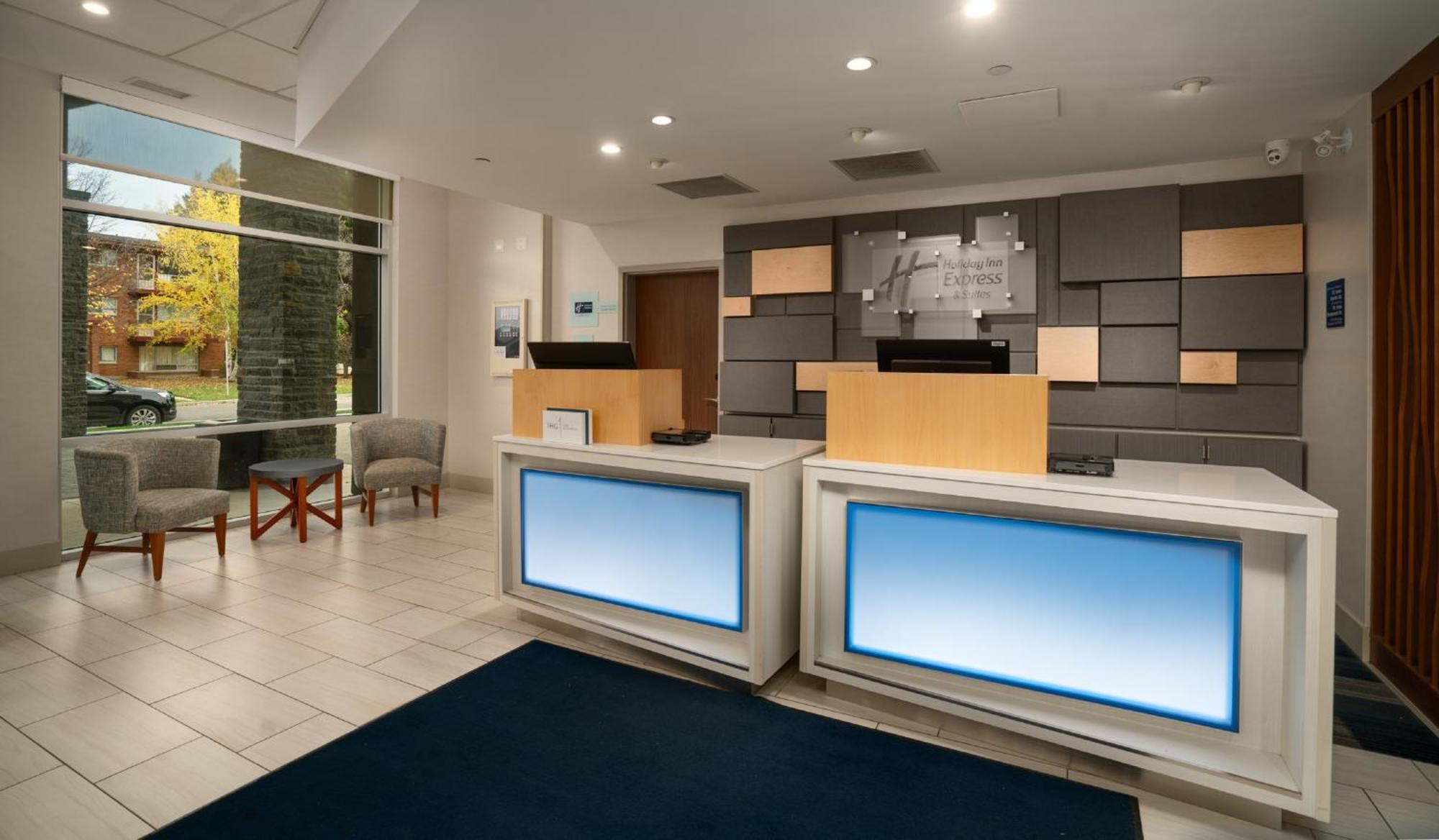 Holiday Inn Express & Suites - Brandon By Ihg المظهر الخارجي الصورة